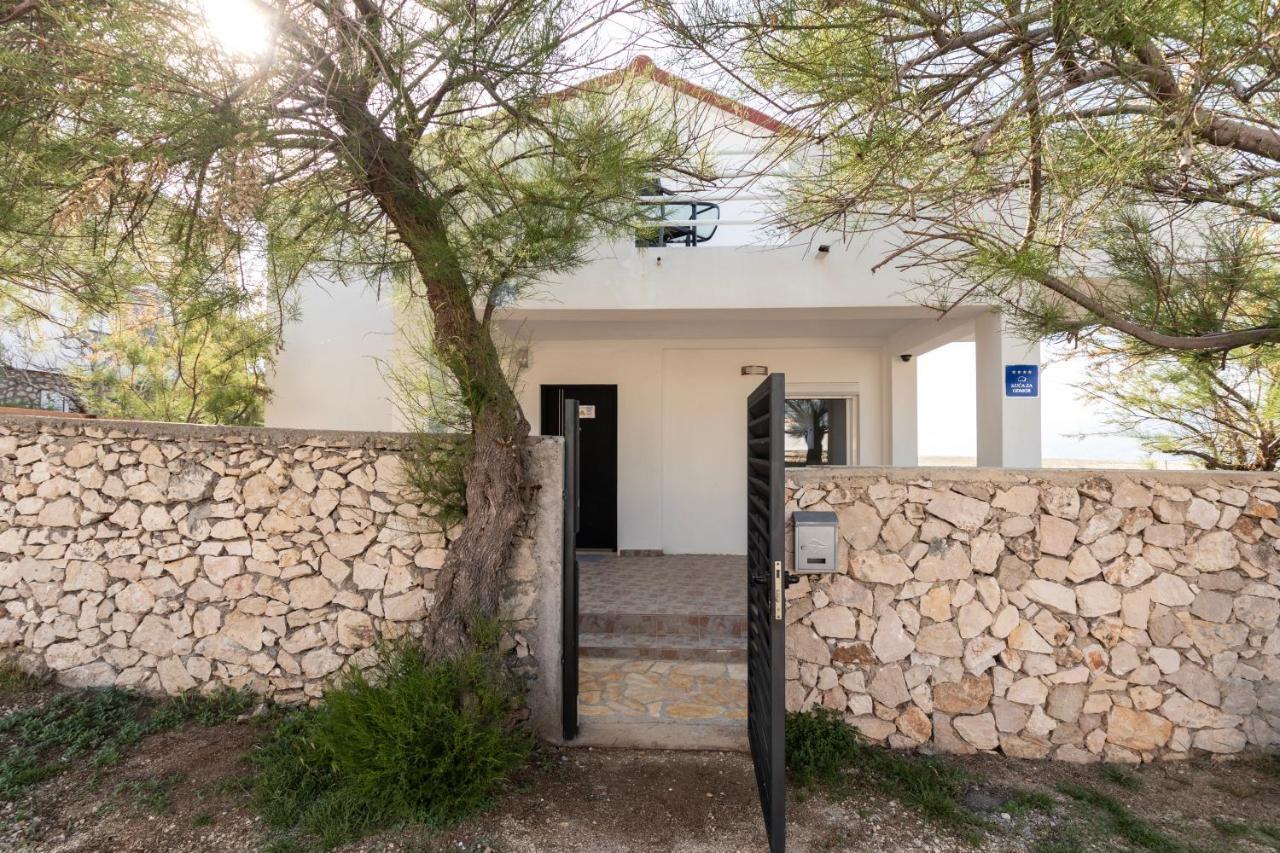Villa Opera Razanac Exterior photo